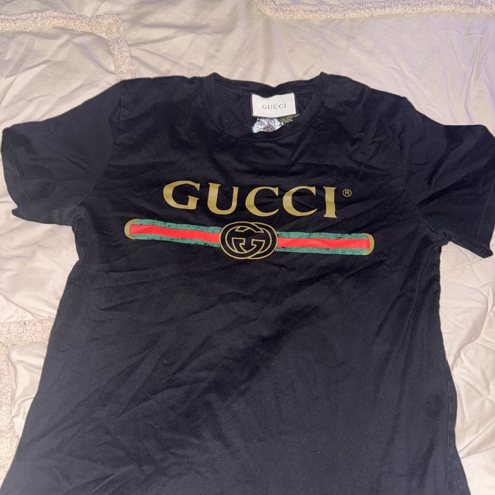 🎉Host Pick ! 🎉Gucci Black Logo T-Shirt Men’s Large – aunthentic - Picture 4 of 7